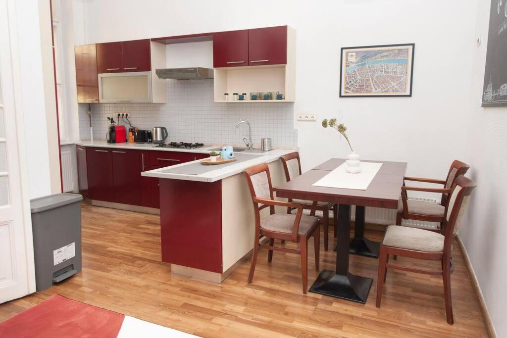 בודפשט Central Nest Apartment Synagogue מראה חיצוני תמונה