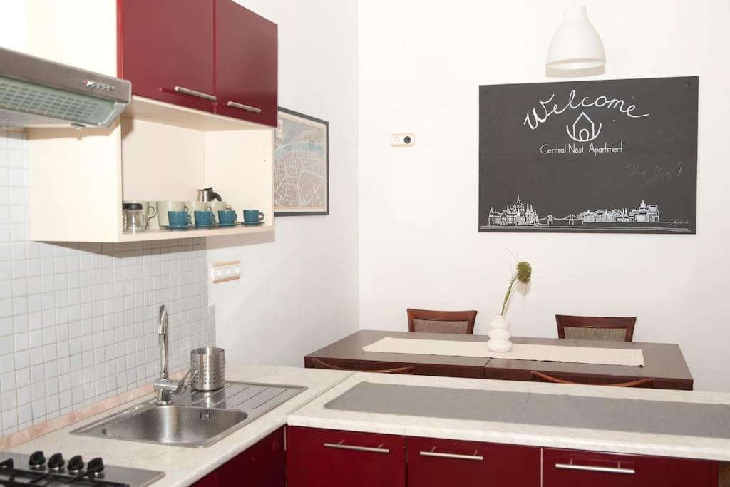 בודפשט Central Nest Apartment Synagogue מראה חיצוני תמונה